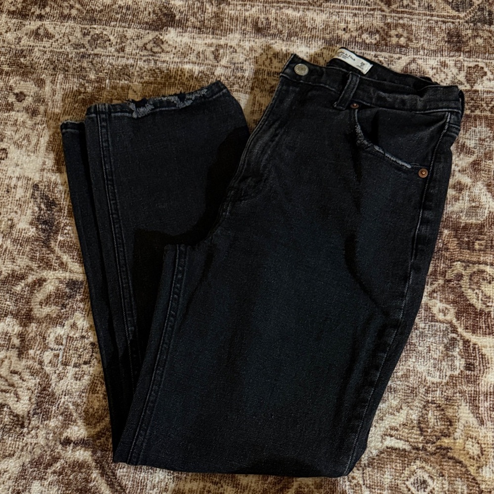 Abercrombie & Fitch Dark Ankle Jeans